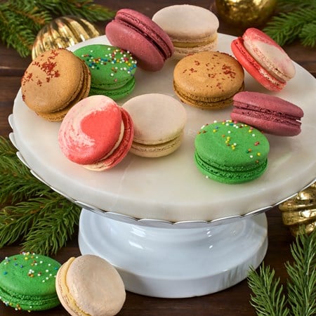 Christmas Holiday Macarons