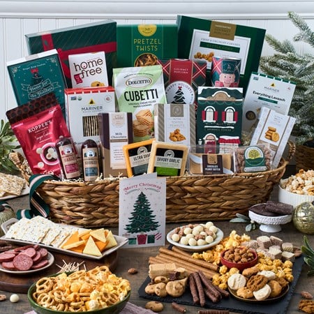 Christmas Snack Gift Basket Jumbo