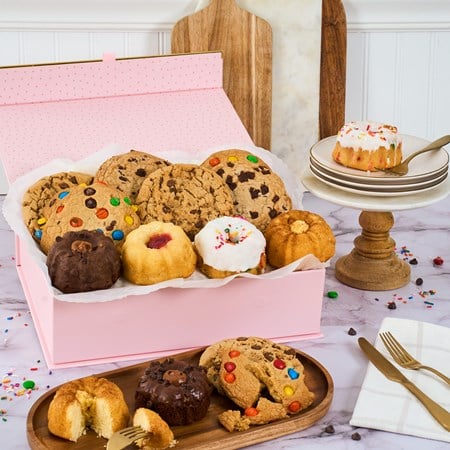 Baked Goods and Bundt Cakes Gift