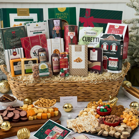 Christmas Snack Gift Basket Jumbo