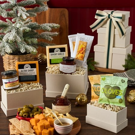 Gourmet Cheese & Cracker Delight