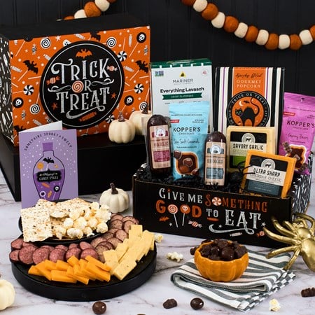 Happy Halloween Sweet and Savory Gift Box