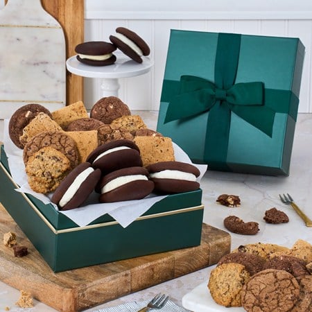 'Tis The Season Bakery Gift Box - Medium